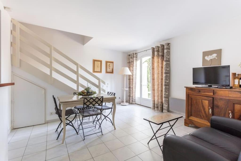 Domaine De Beaumont Βίλα Agde Εξωτερικό φωτογραφία